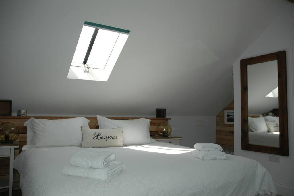 Cowslip Barn Annexe, Countryside Stay Near Чичестер Экстерьер фото